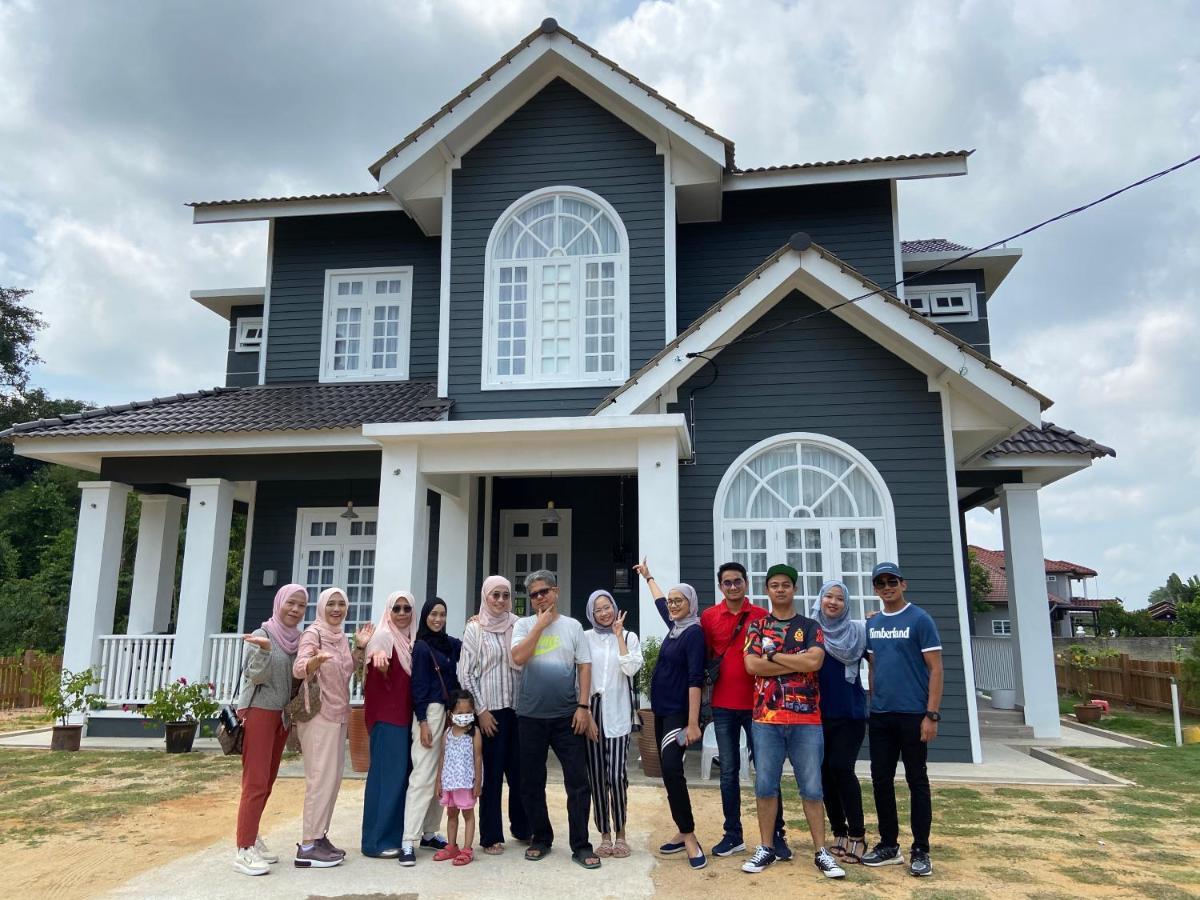 Shafickza Guesthouse Kuala Terengganu Exteriör bild